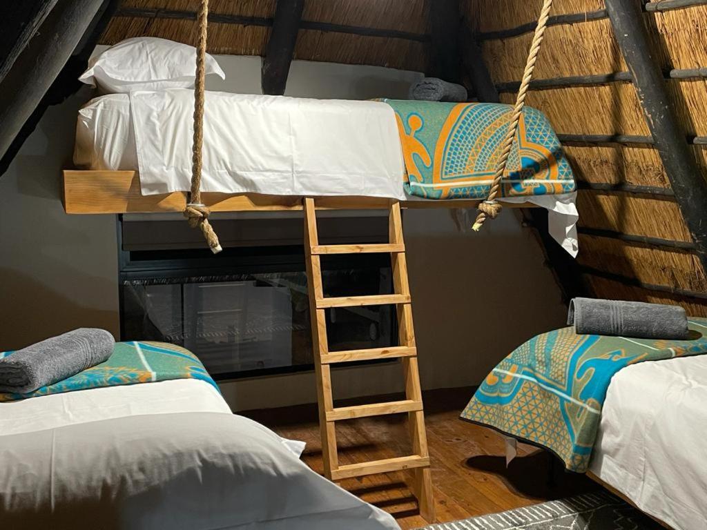 Gwahumbe Game & Spa Mid Illovo Екстериор снимка