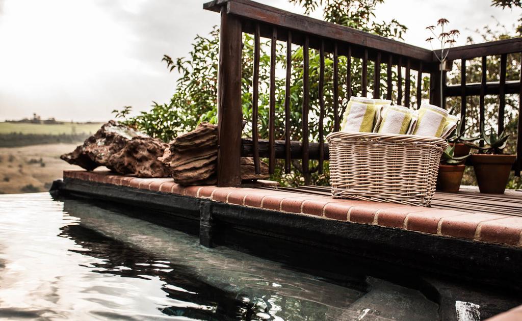 Gwahumbe Game & Spa Mid Illovo Екстериор снимка